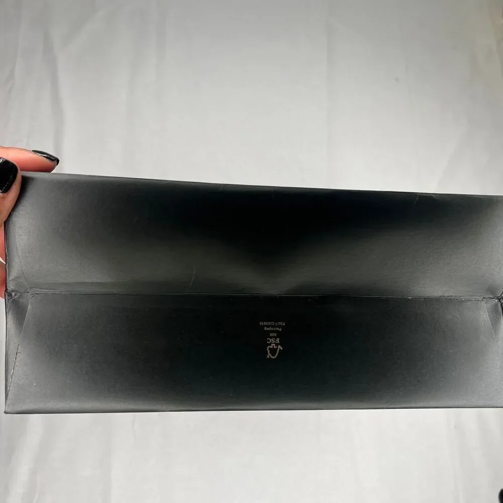 *EMPTY* Gucci Women's Black and Gold shopper Bag